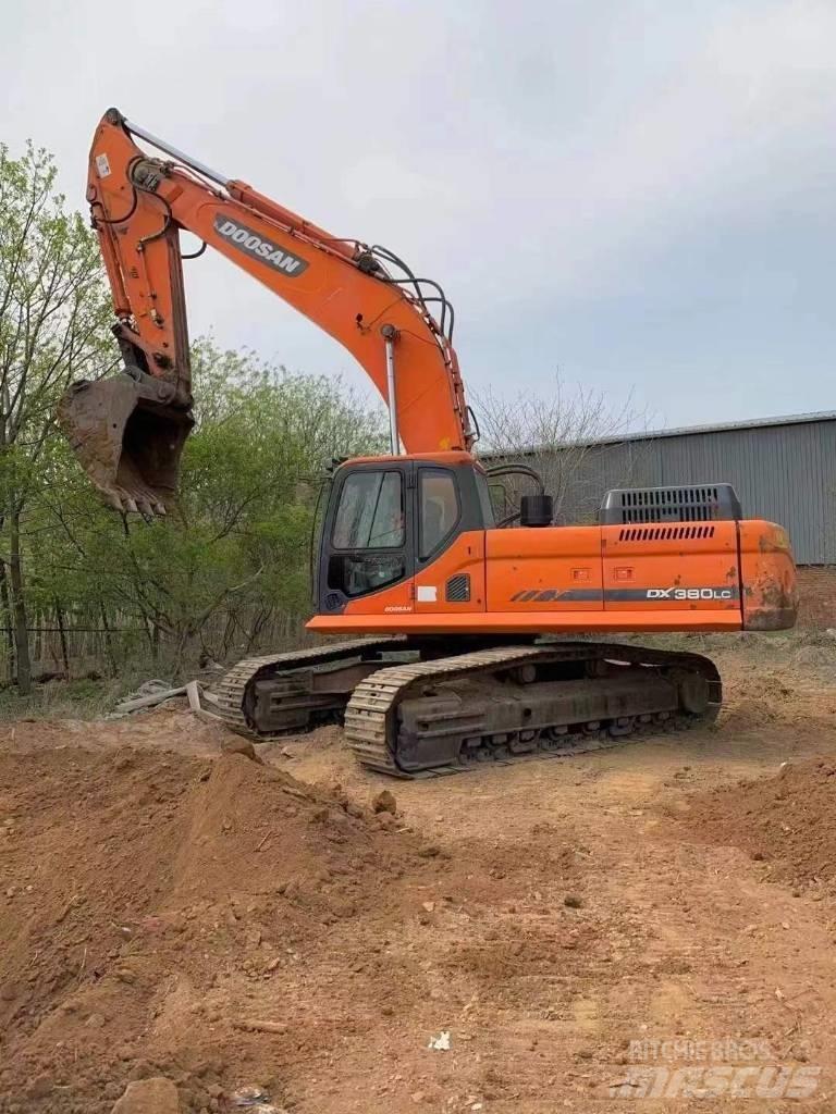 Doosan DX 380 LC Pelle sur chenilles