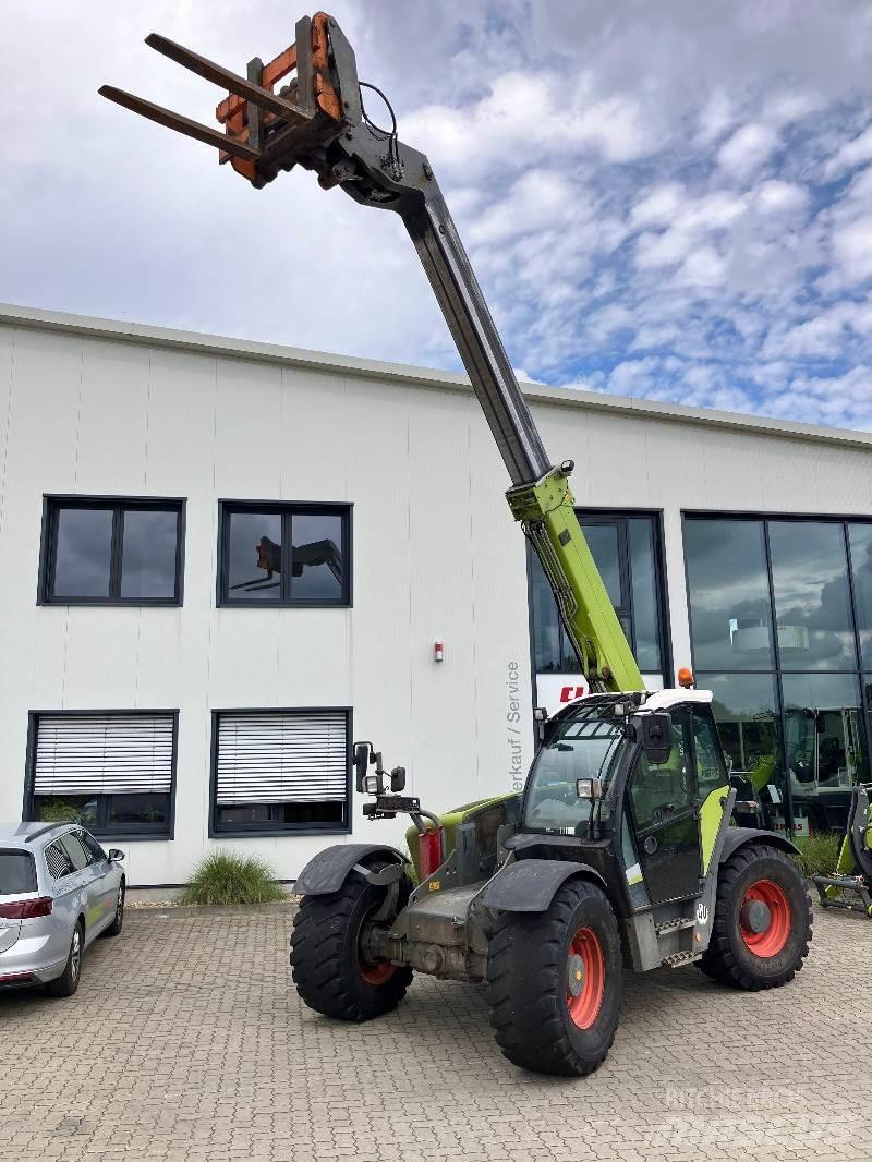 Liebherr T56-7S Chariot télescopique