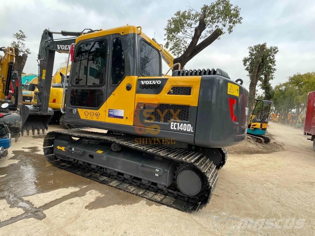 Volvo EC 140 D Pelle sur chenilles