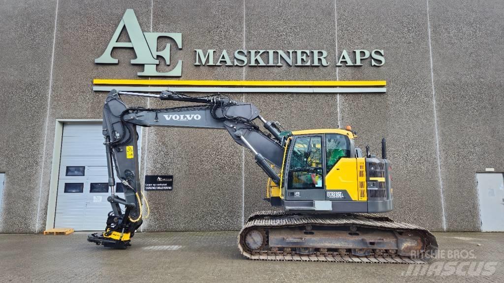 Volvo ECR 235 E L Pelle sur chenilles
