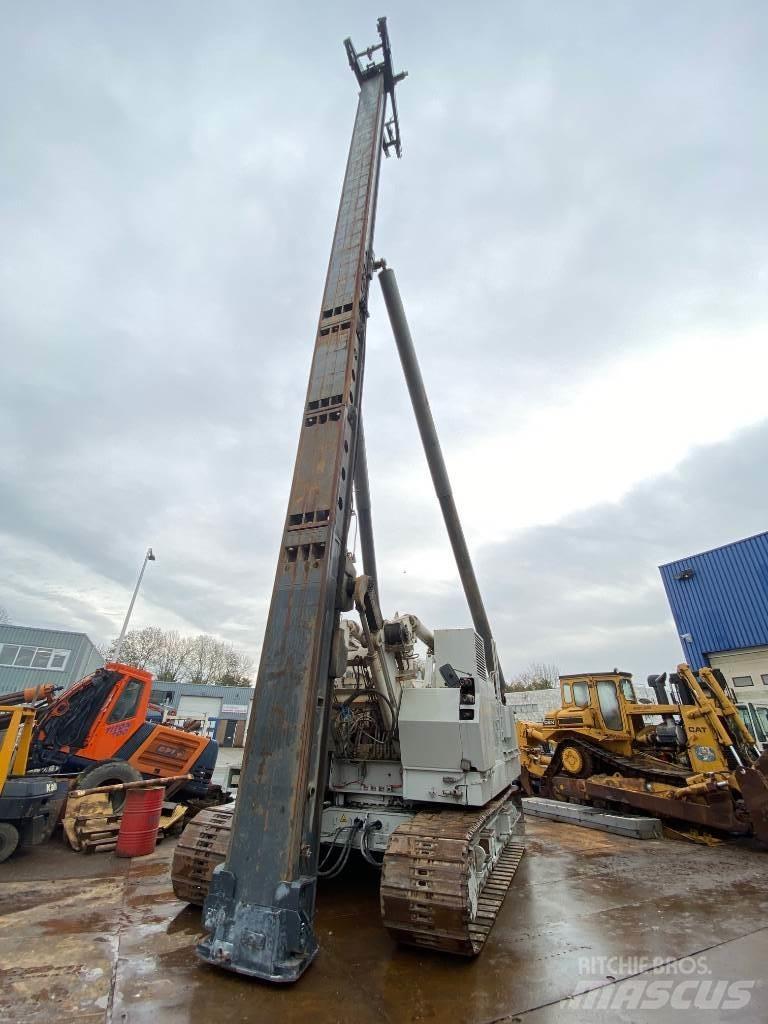 Hitachi KH 150-3 Pelle enfonce-pieux