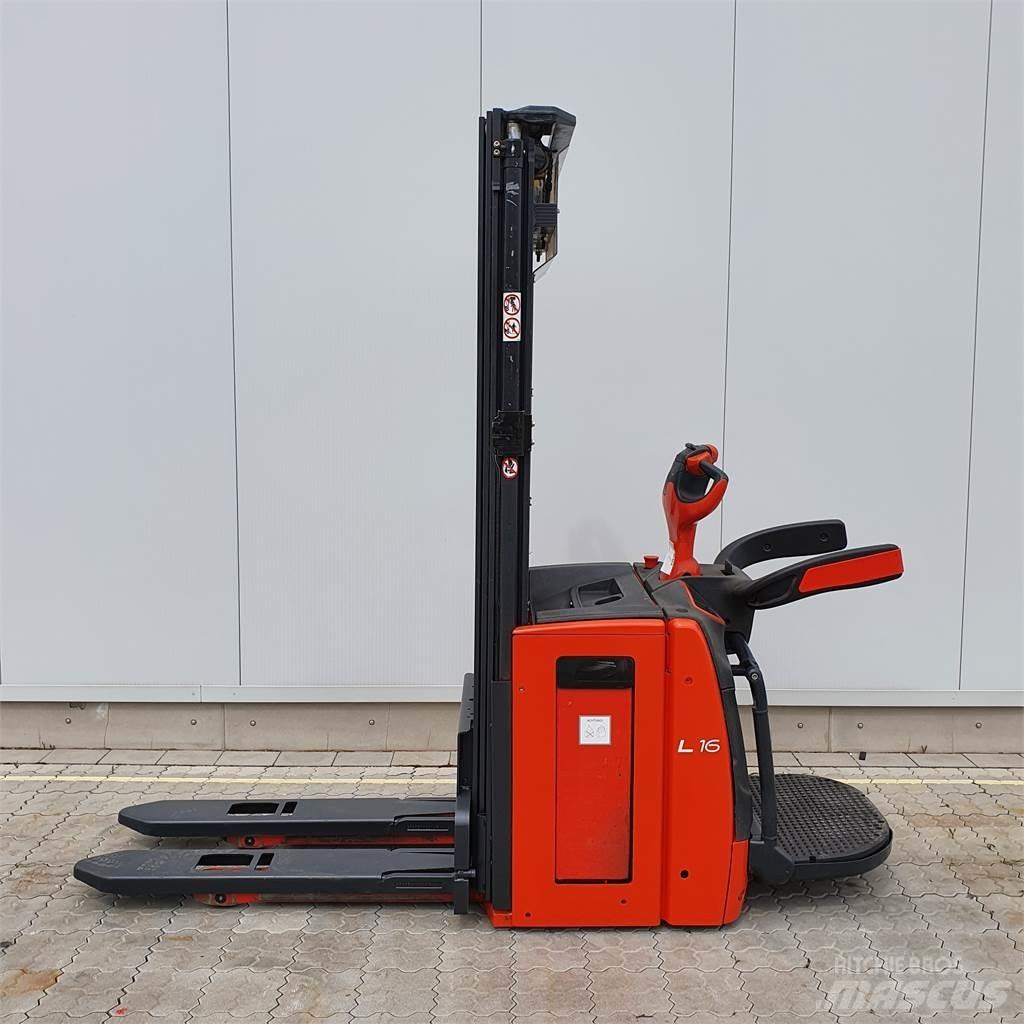 Linde L16AP Gerbeur accompagnant