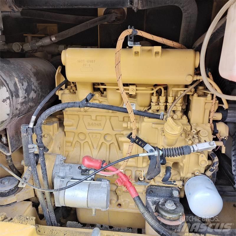 CAT 306 E Mini pelle < 7t