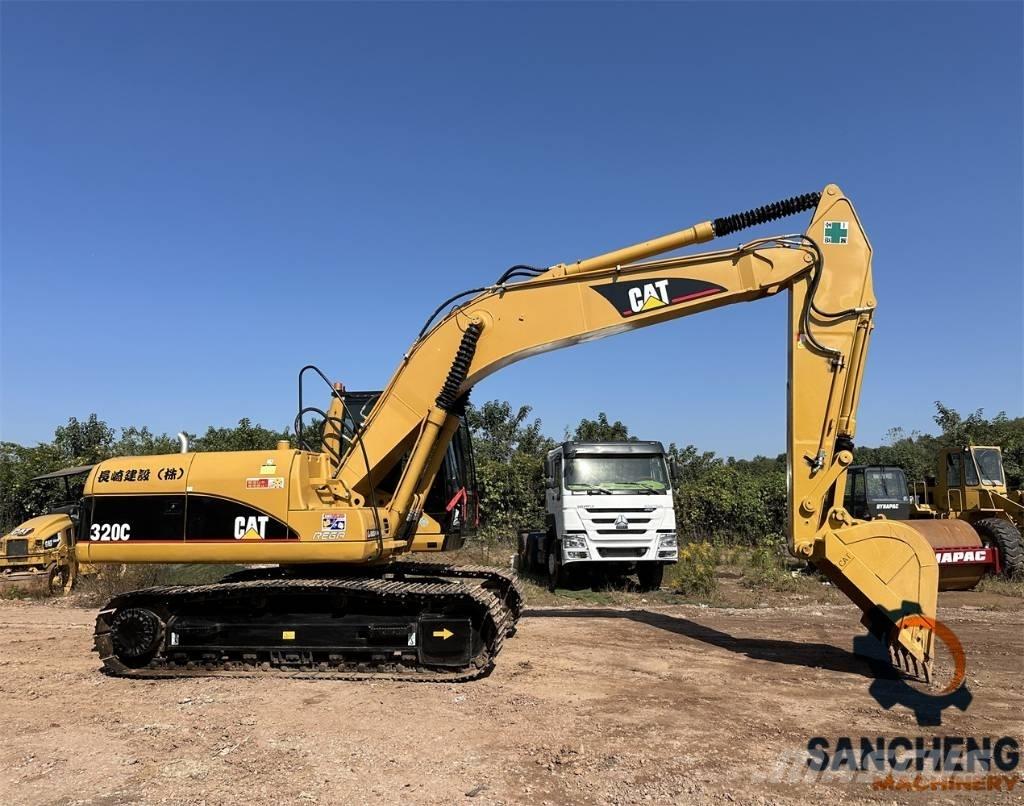 CAT 320 C Pelle sur chenilles