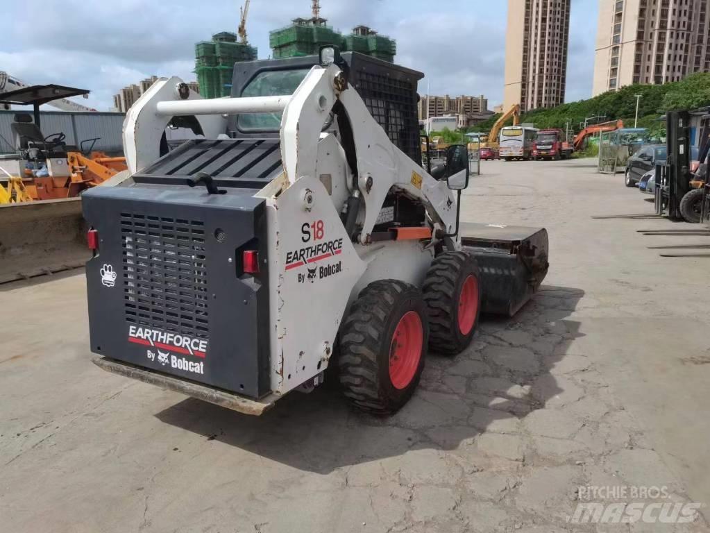 Bobcat S 18 Chargeuse compacte