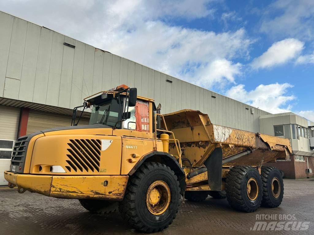 Volvo A 25 D Tombereau articulé