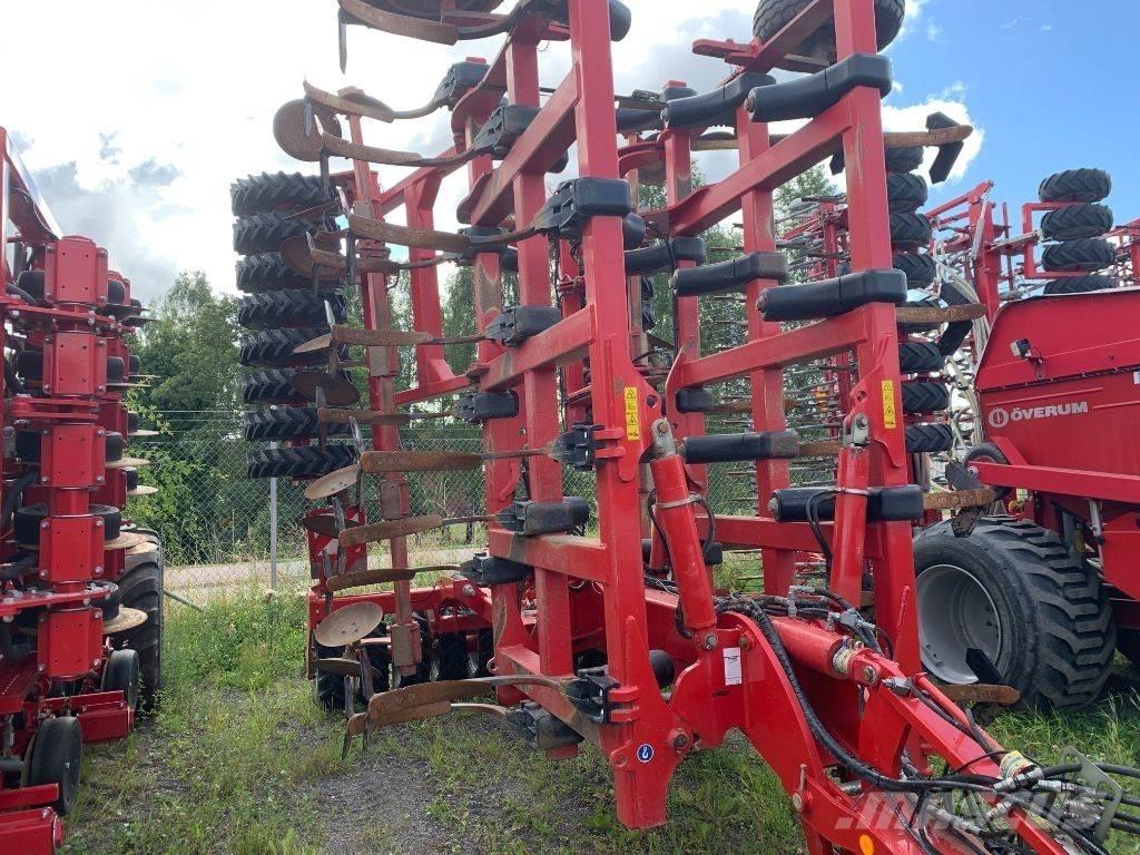 Horsch Tiger 8 LT Déchaumeur, cultivateur