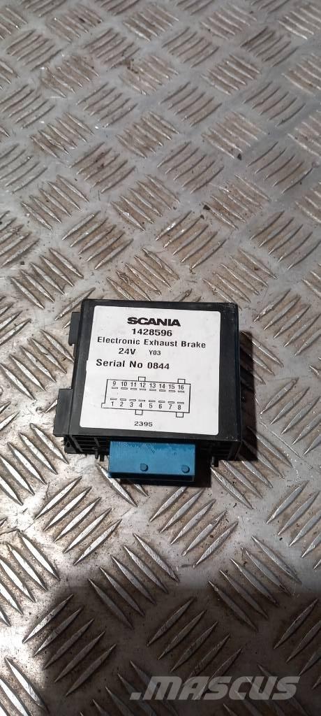 Scania 94 D.   1428596 Electronique