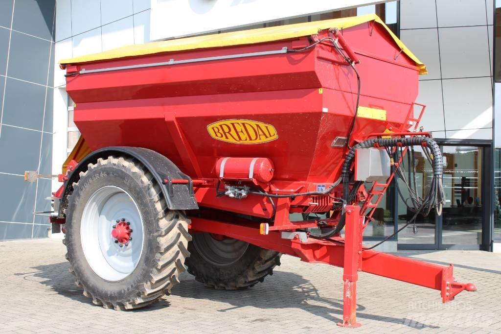 Bredal F 10 Semoir à engrais