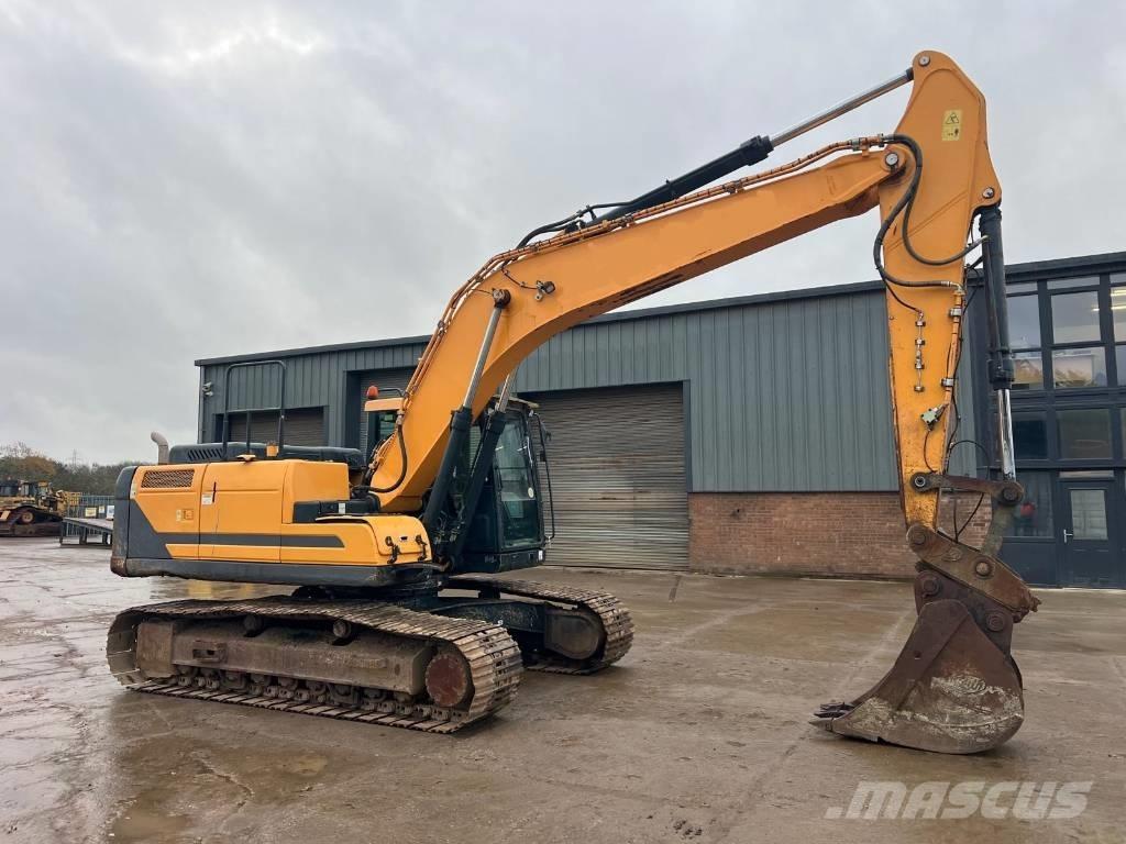 Hyundai HX 220 L Pelle sur chenilles