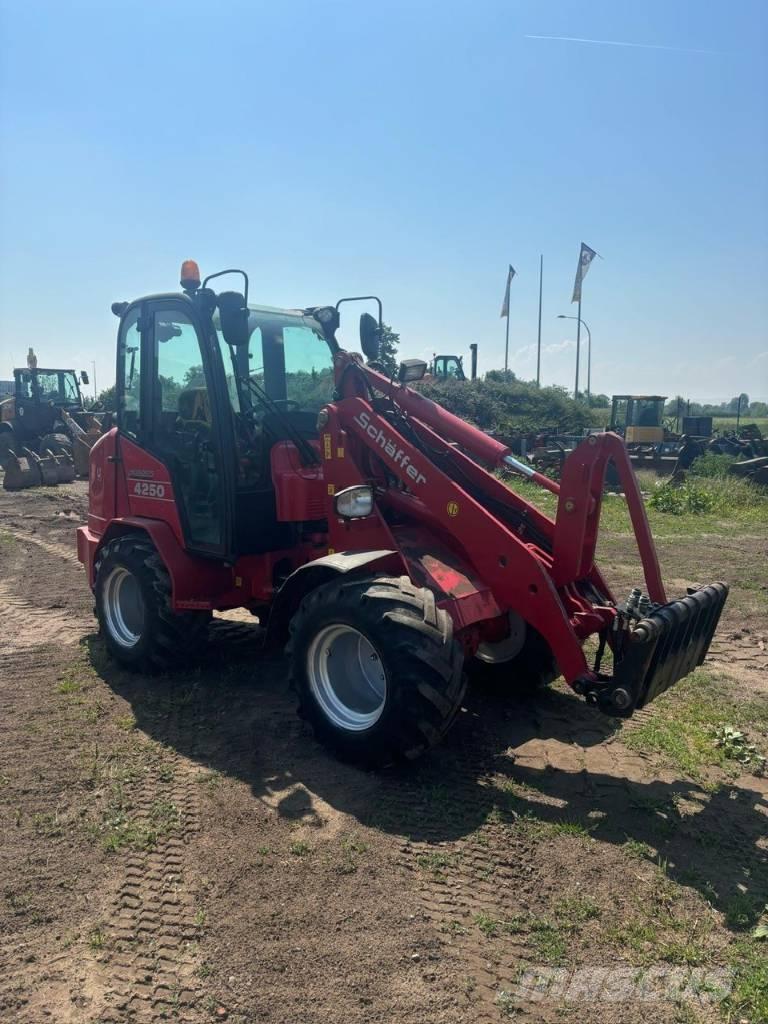 Schäffer 4250 Mini chargeuse