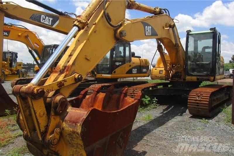 CAT 320C Mini pelle < 7t