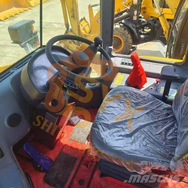 SDLG LG 936 Chargeuse sur pneus