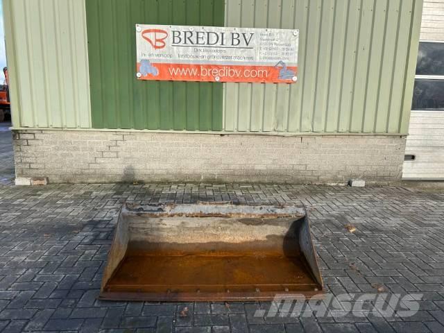 Bobcat bak CAT Godet