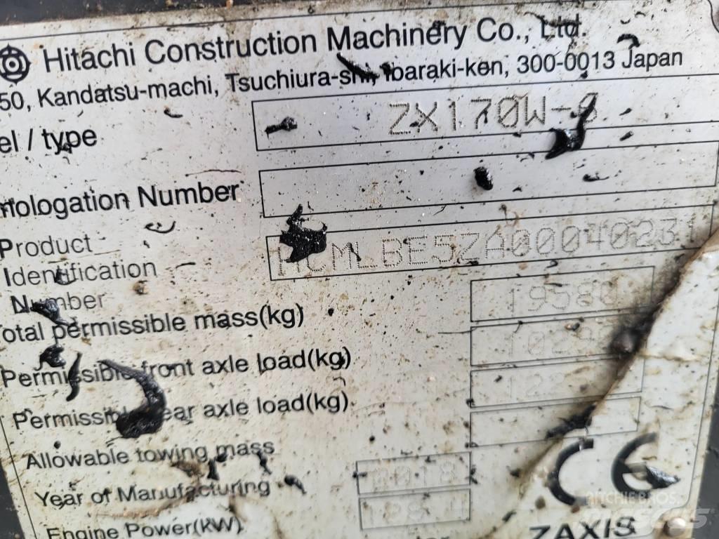 Hitachi ZX170W-6 Pelle sur pneus