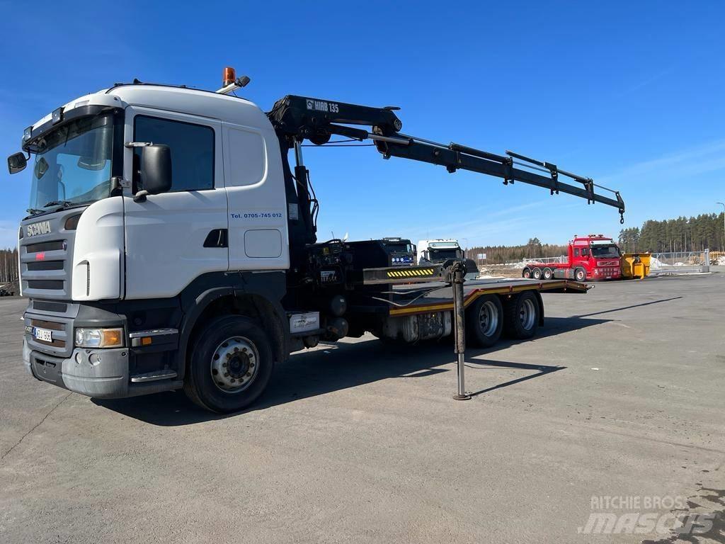 Scania R 420 LB Camion plateau ridelle avec grue