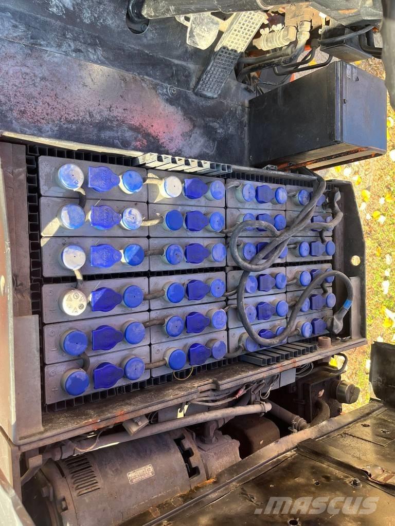 Toyota 2FBE13 Chariots élévateurs électriques