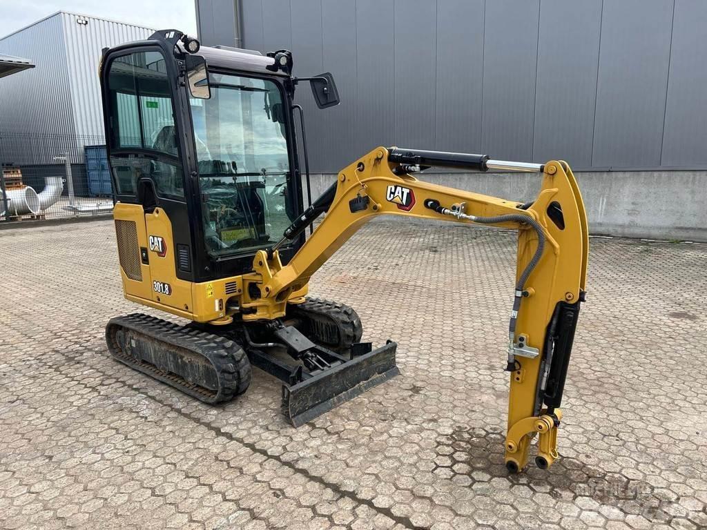 CAT 301.8 Mini pelle < 7t