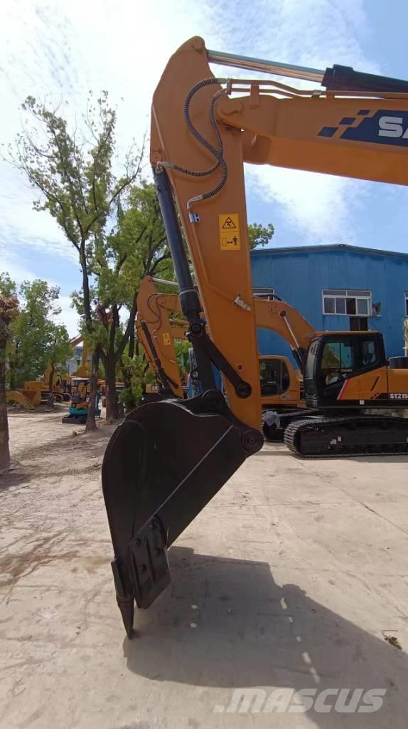 Sany SY 215 C Pelle sur chenilles