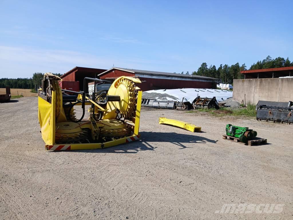 John Deere 460 Plus Ensileuse automotrice