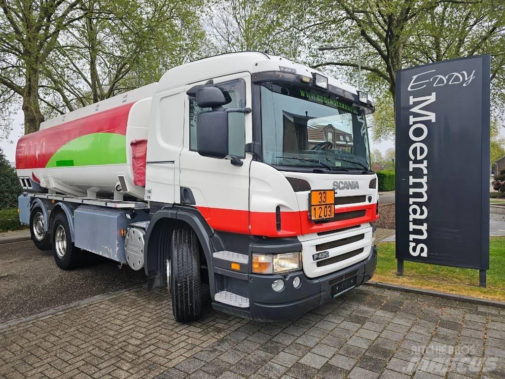 Scania P420 6x2*4 Motrici cisterna