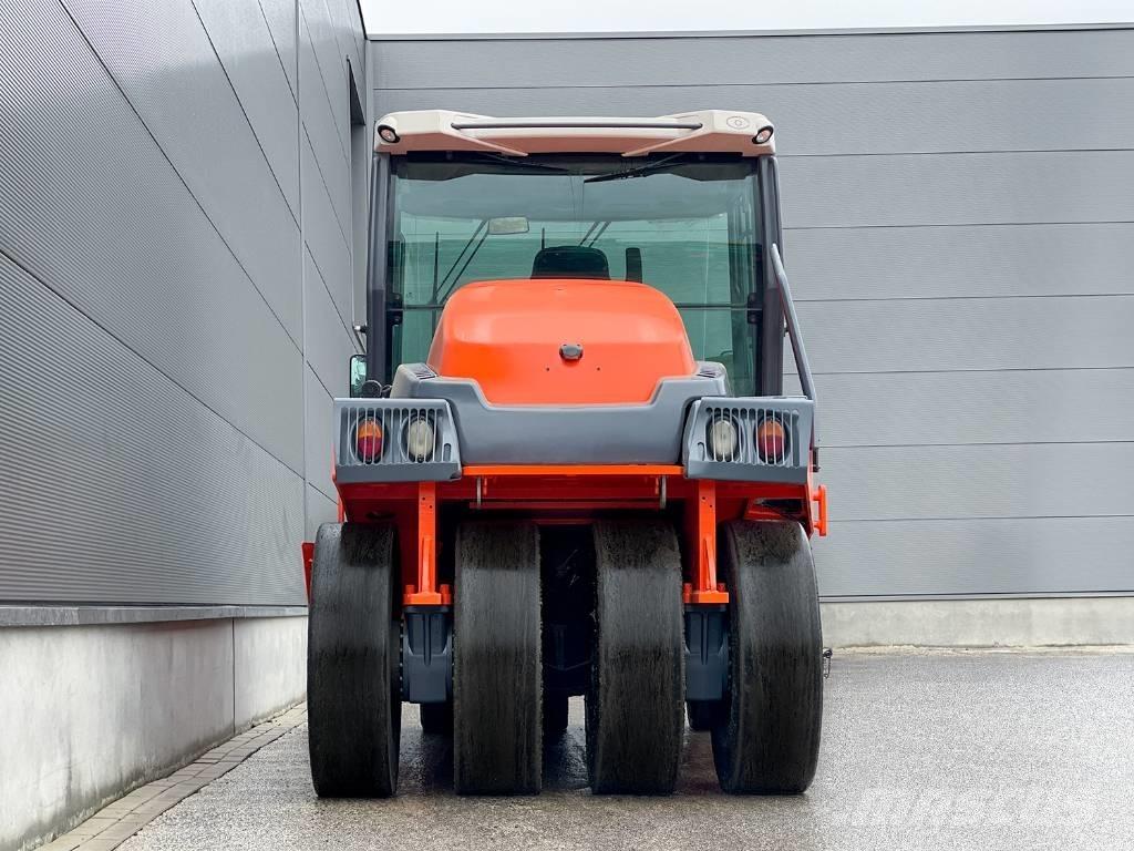 Hamm GRW 280-10 Rouleaux à pneumatiques