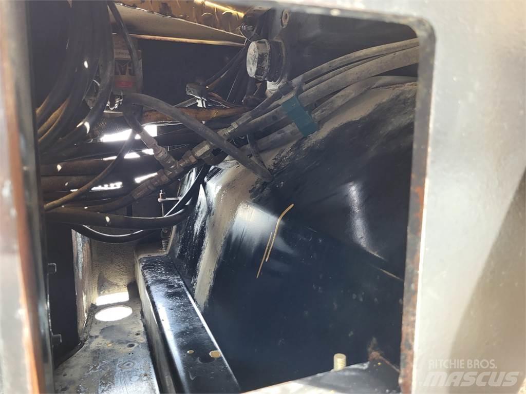 CAT CB-224E Construction - Autres