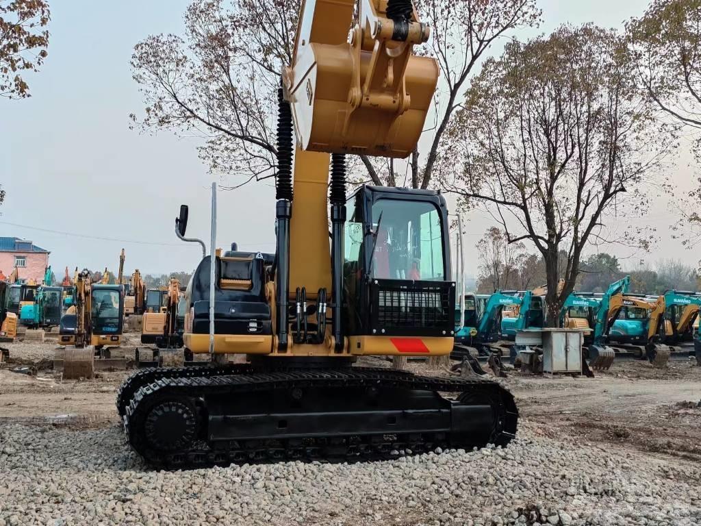 CAT 320 D Pelle sur chenilles