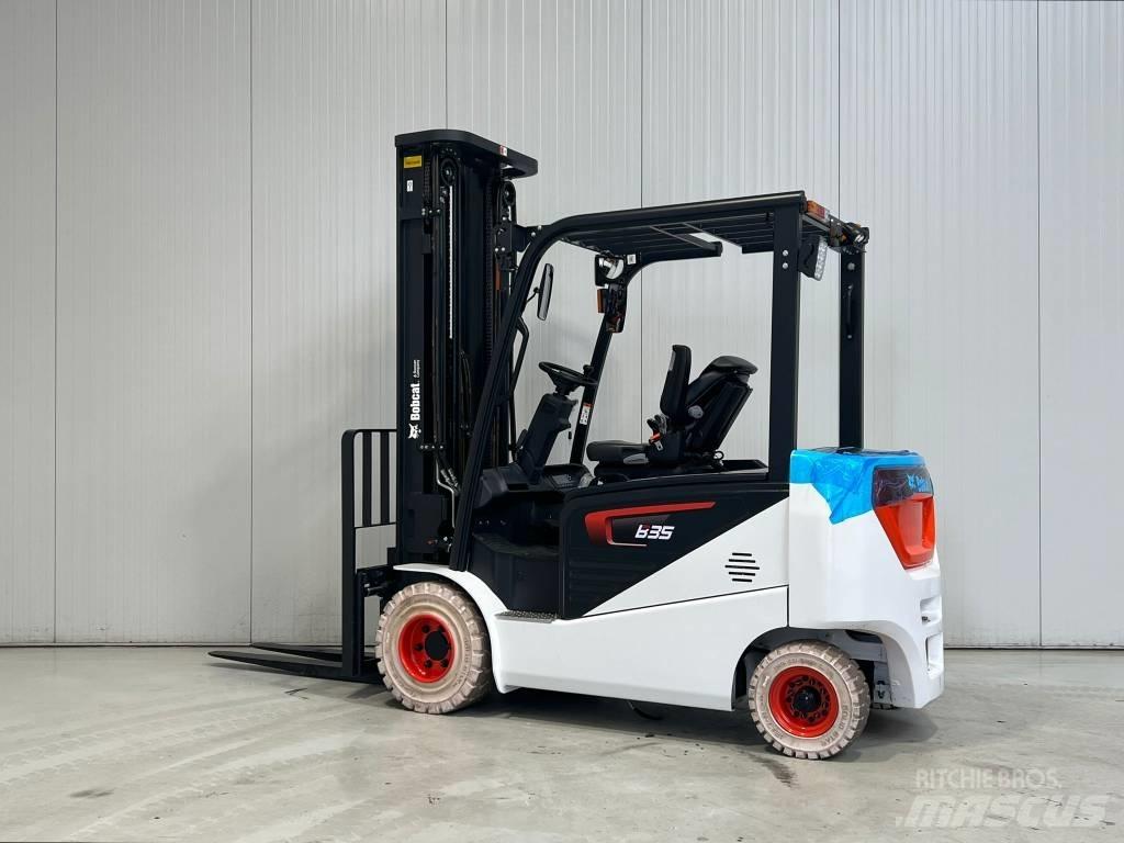 Bobcat B35NS Chariots élévateurs électriques