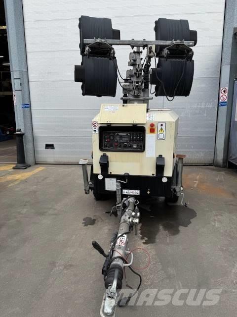 Doosan LSV 9 Tour d'éclairage