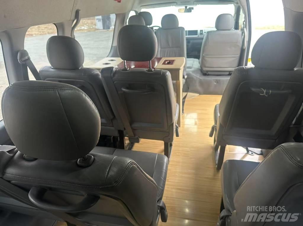 Toyota Coaster Autobus interurbain