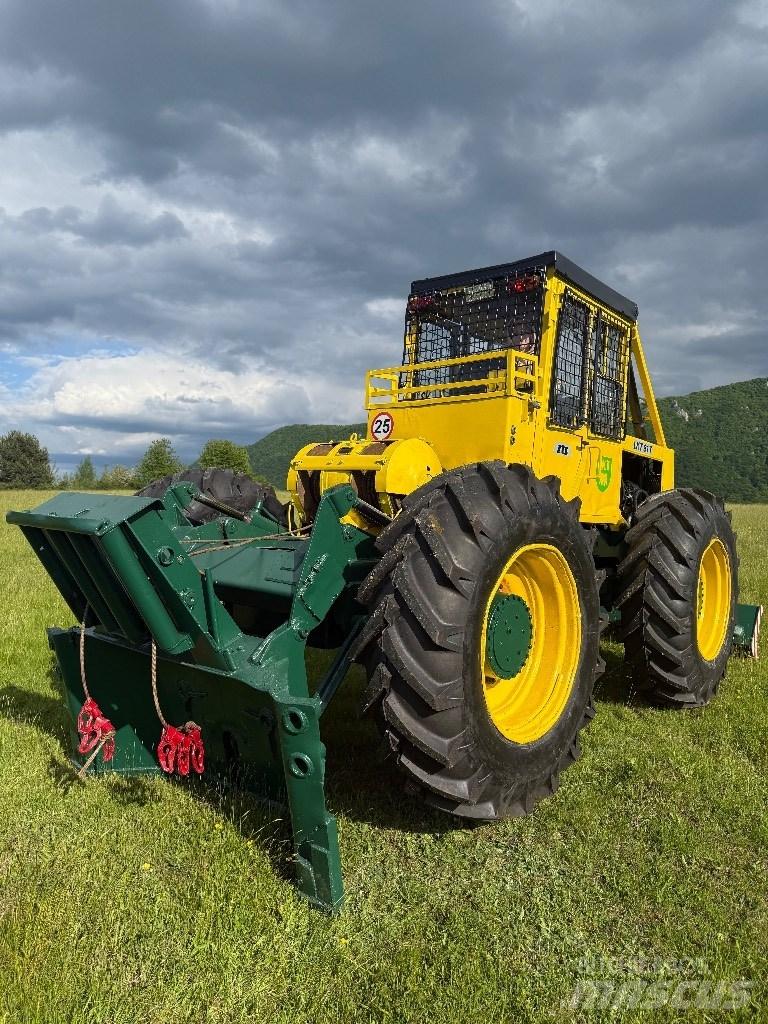 LKT 81 TURBO Tracteurs forestiers