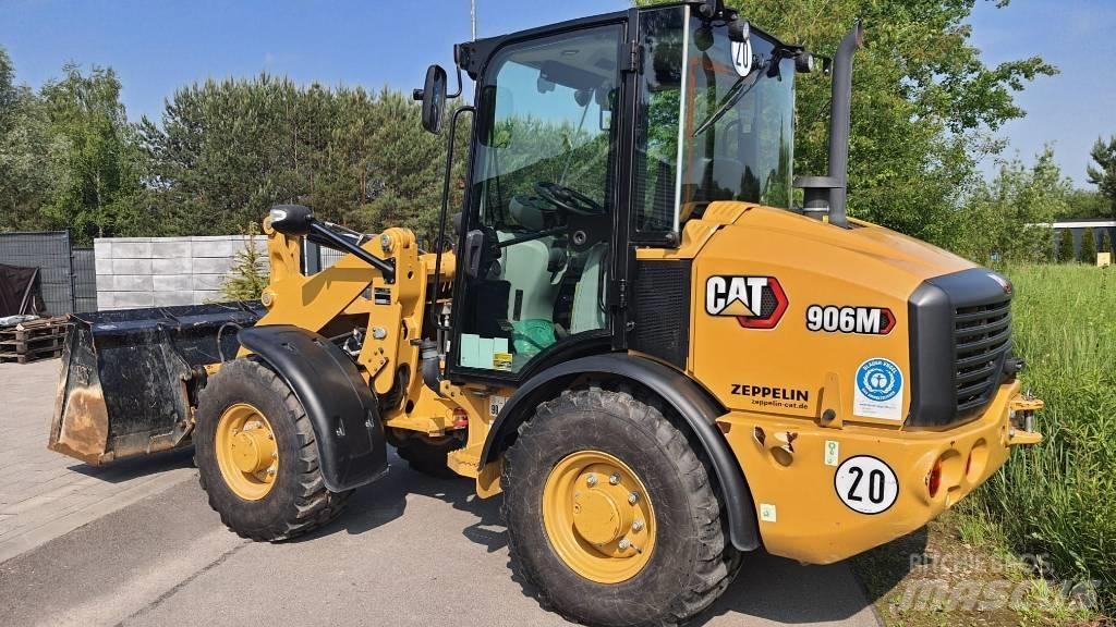 CAT 906M Chargeuse sur pneus