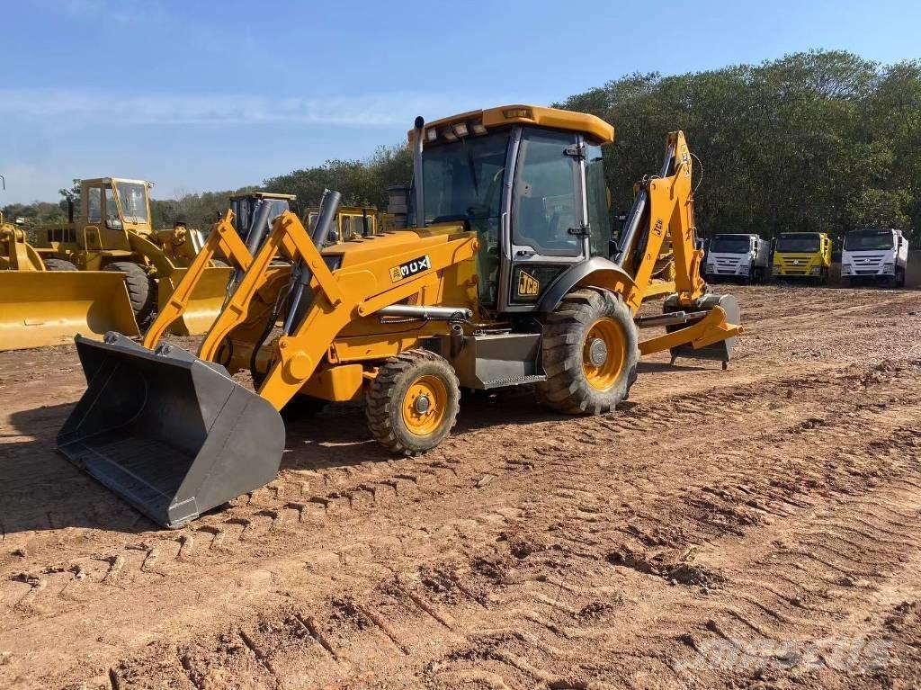 JCB 3CX Tractopelle