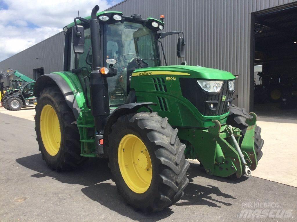 John Deere 6130M Tracteur