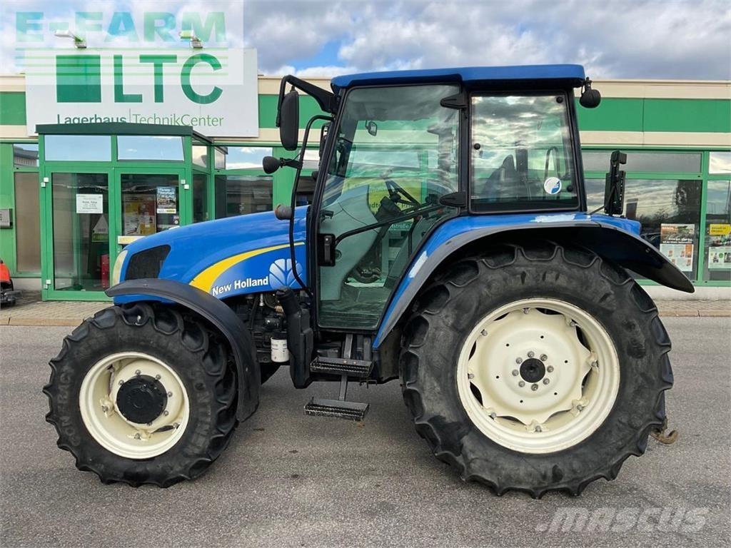 New Holland T 5030 Tracteur