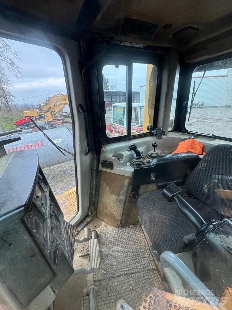 CAT D 6 R II DS XL Bouteurs sur chenilles