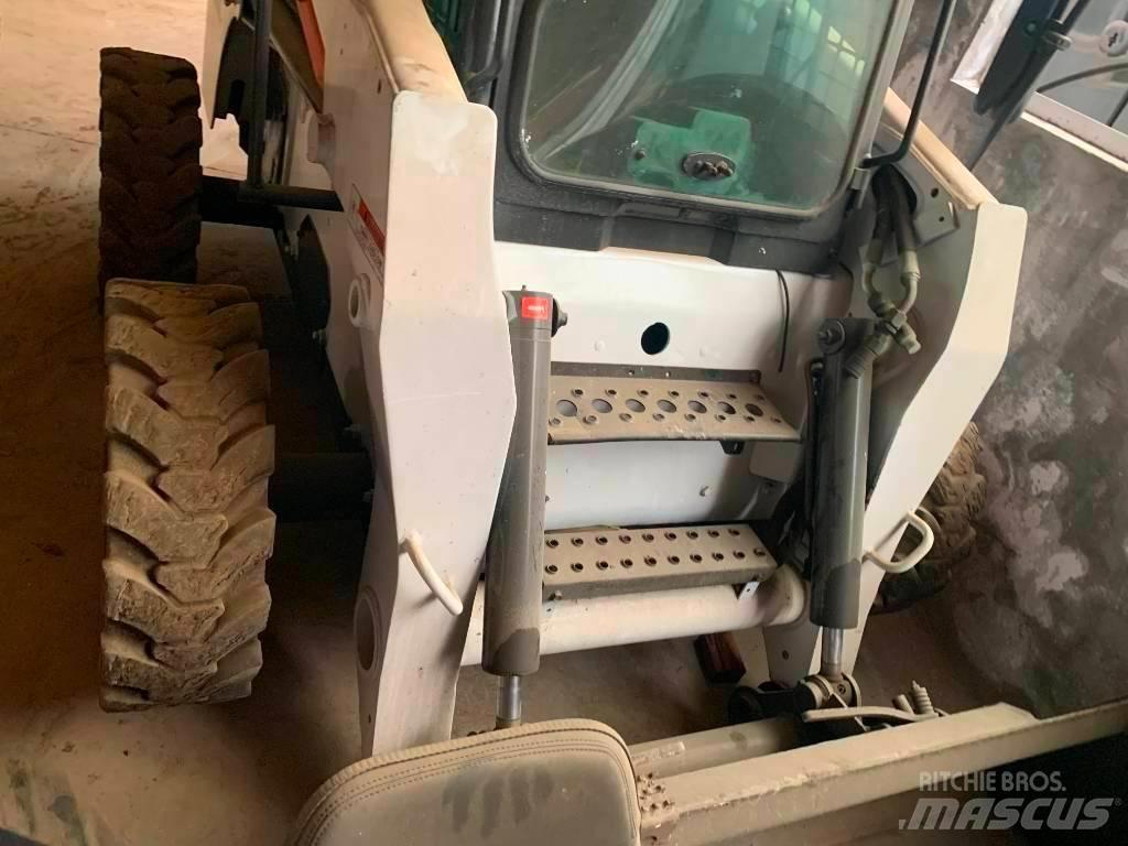 Bobcat S 300 Chargeuse compacte
