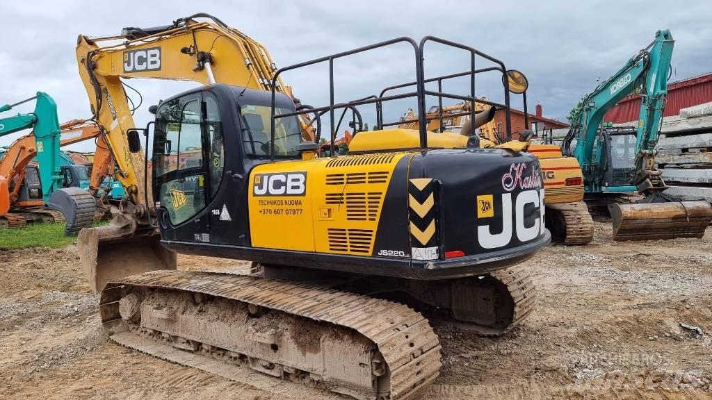 JCB JS 220 LC Pelle sur chenilles