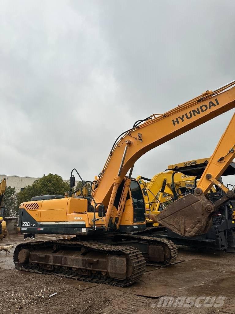 Hyundai 220LC-9S Pelle sur chenilles