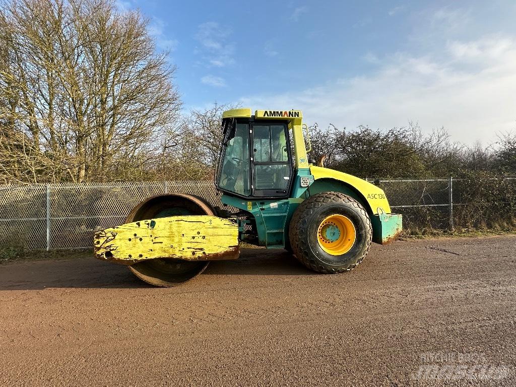 Ammann ASC 130 Rouleaux monocylindre
