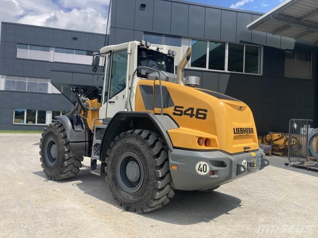 Liebherr L 546 Chargeuse sur pneus