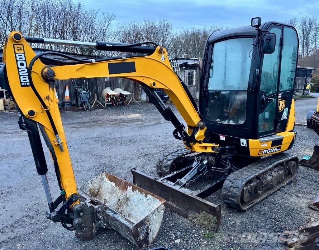 JCB 8026 CTS Mini pelle < 7t