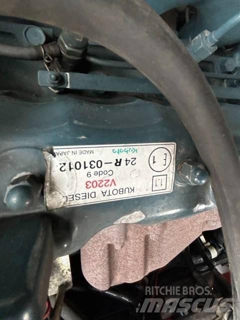 Kubota R 520 Chargeuse sur pneus