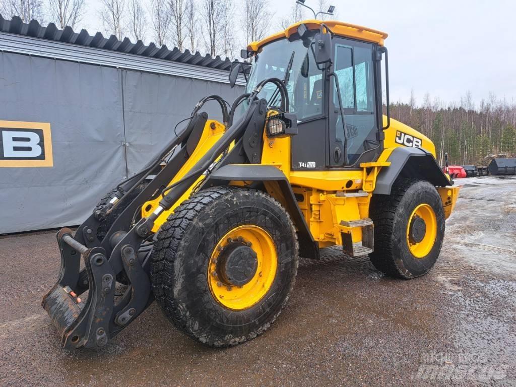 JCB 417 HT Chargeuse sur pneus