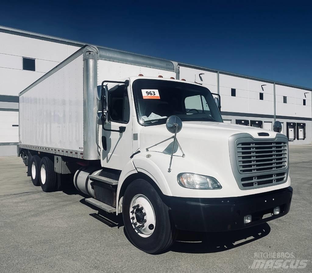 Freightliner M 106 Camion Fourgon