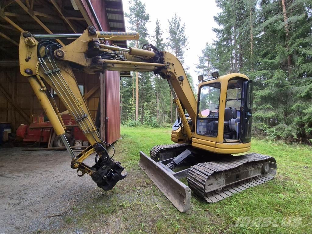 Komatsu PC75 UU Pelle sur chenilles