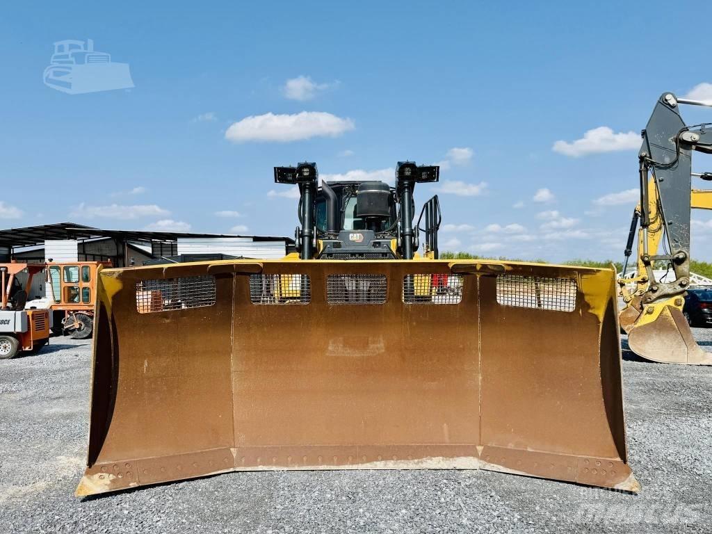 CAT D 7 Bouteurs sur chenilles