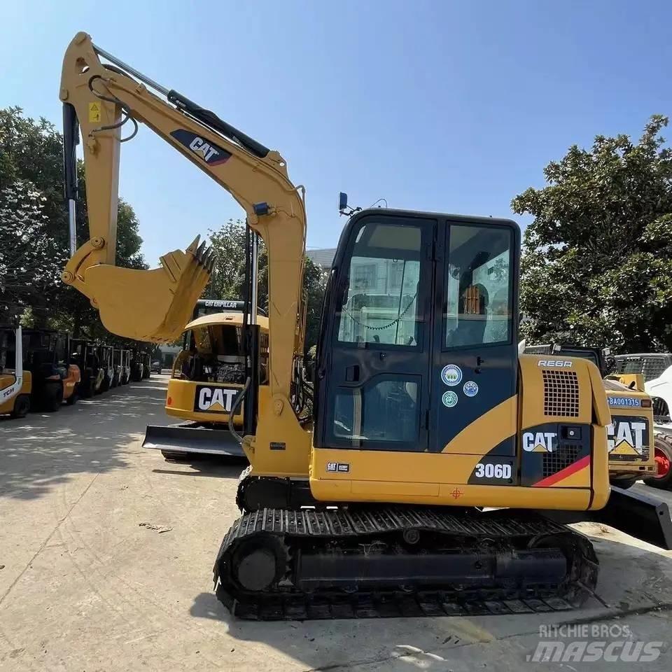 CAT 306D Pelle sur chenilles