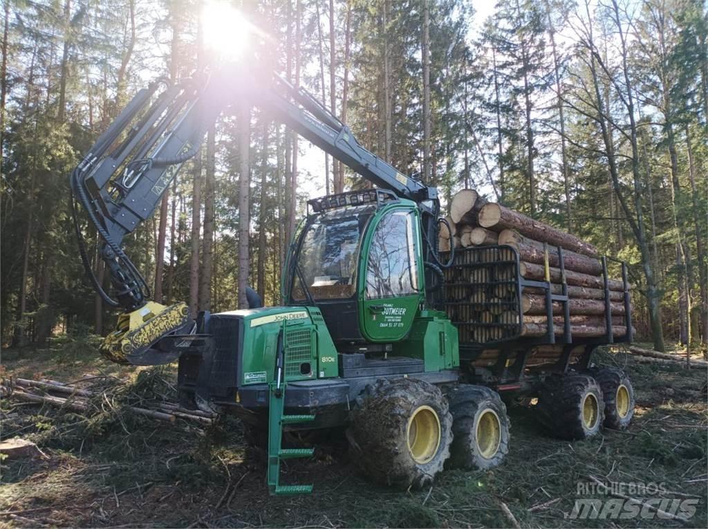 John Deere 810 E Porteur